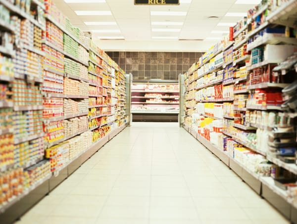 An image of a grocery store aisle.